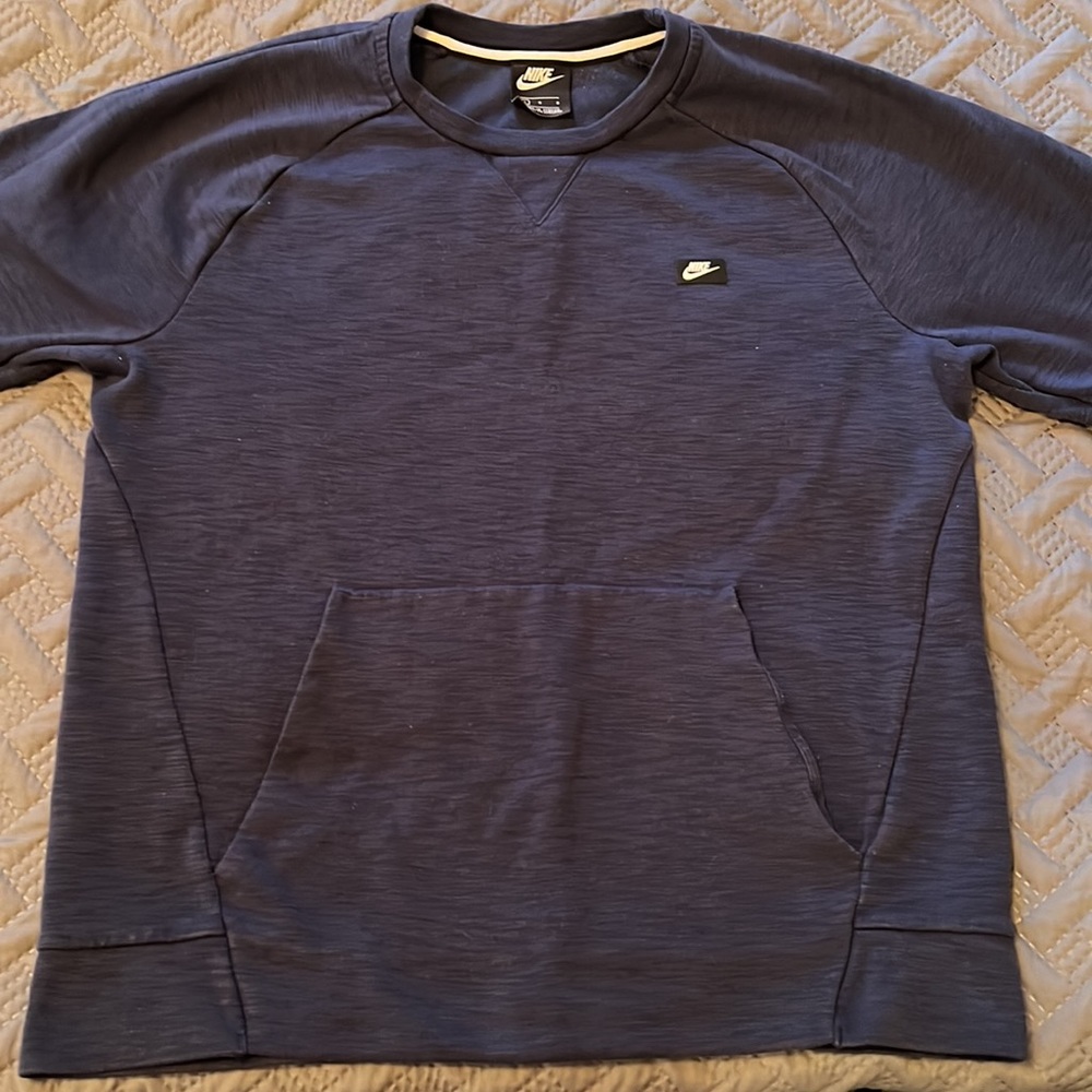 Nike Pullover - Picture 2 of 4